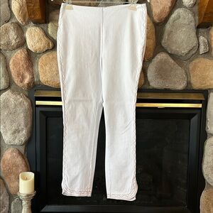 Lysse White Skinny Ponte Stretch Raw Tulip Hemline Ankle Pants, Size M